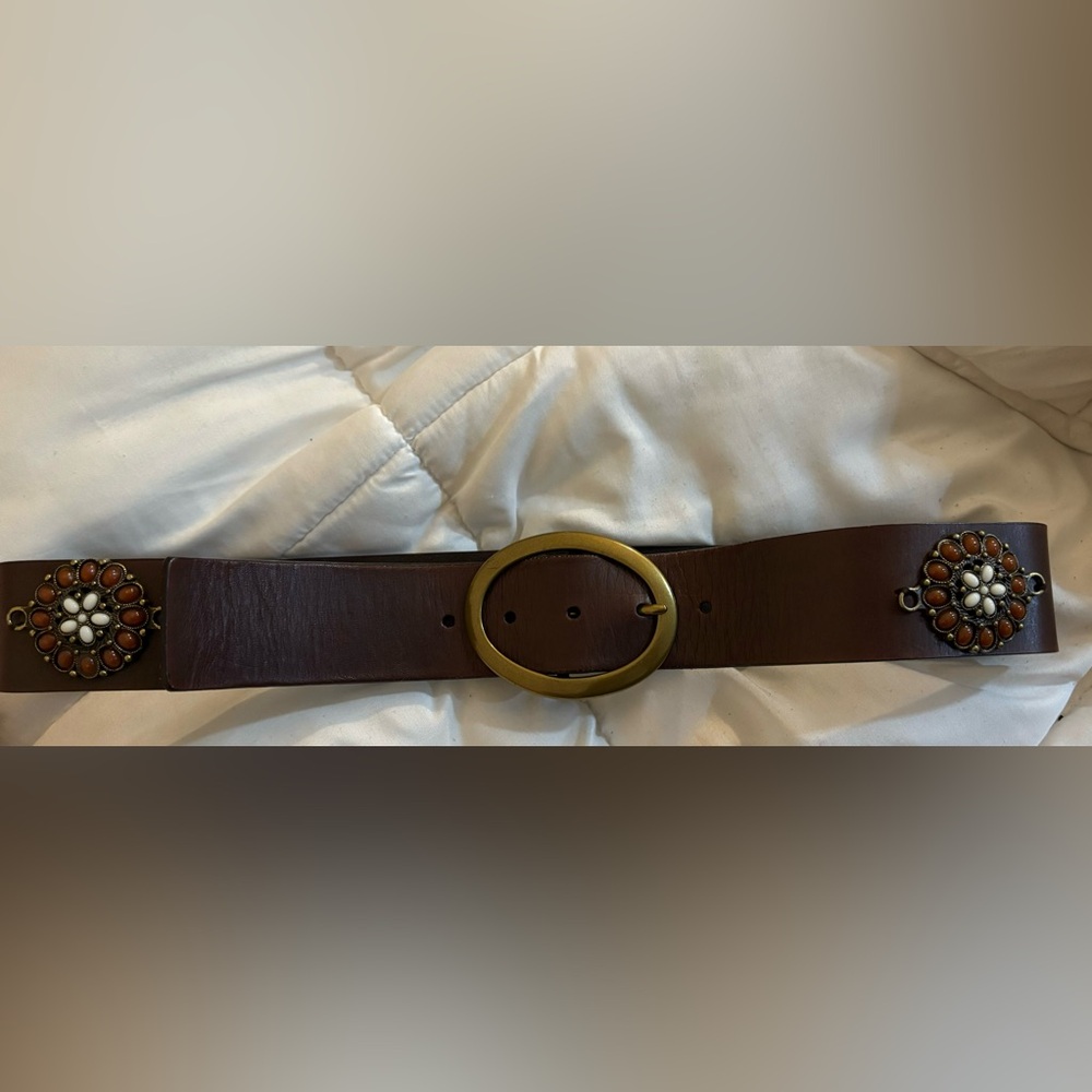 Guess Brown Leather Belt with Brass Oval Buckle and Beaded Medallions
